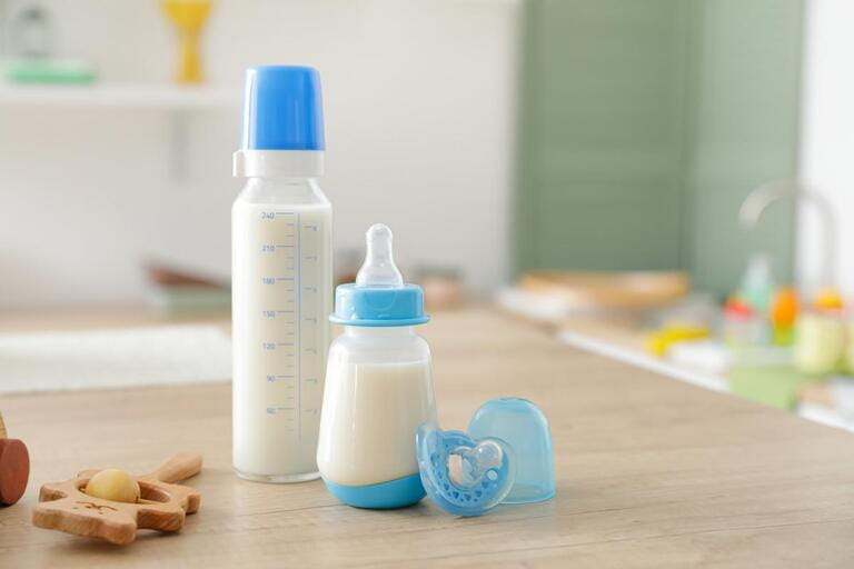 How To Clean Baby Bottles After Each Use