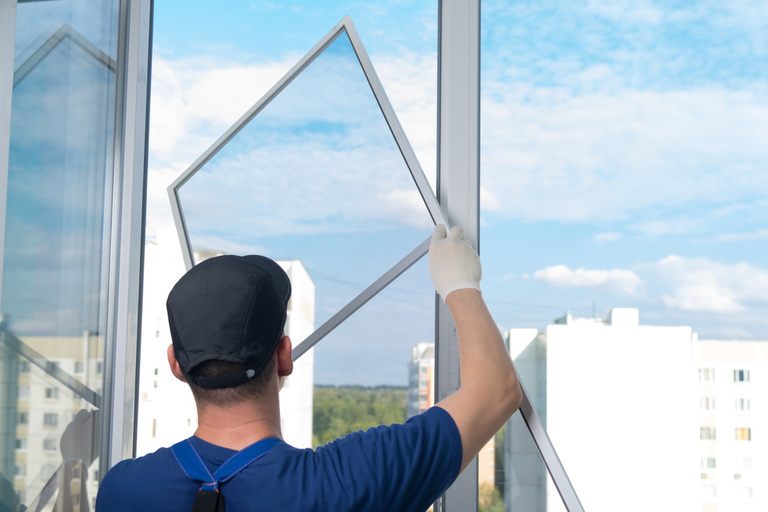 Signs That It’s Time To Replace Your Windows