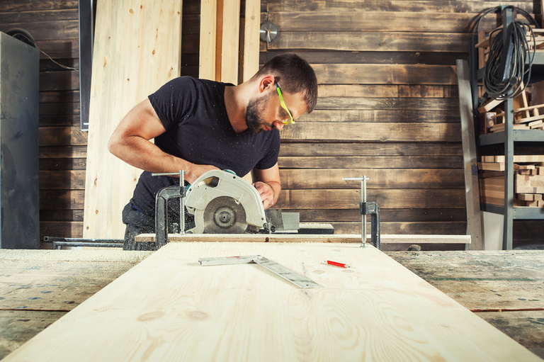 Which Power Tools Does A Homeowner Need